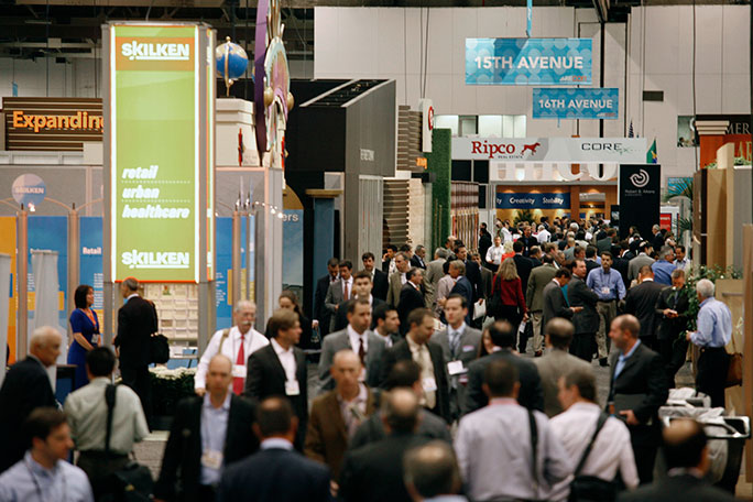 ICSC Western Conference crowd walking through icsc western conference